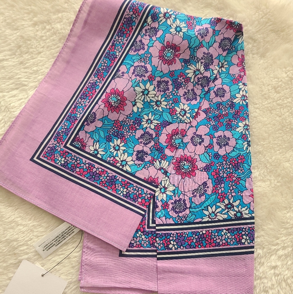 Scarf - Picture 3 of 4